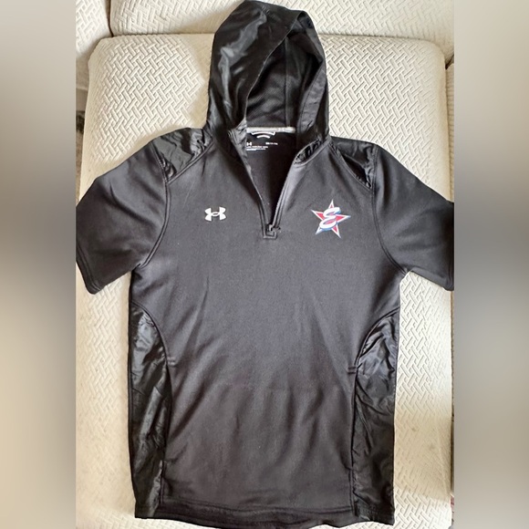 Under Armour Hoddie Tee - Picture 1 of 6
